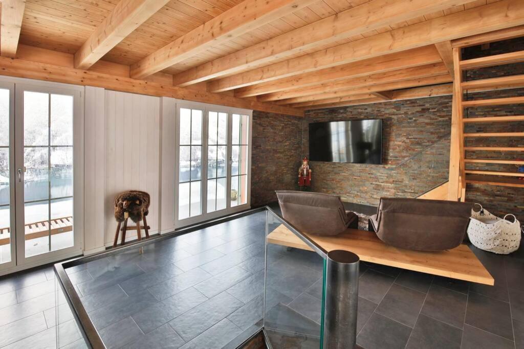 Exklusives Chalet Mit Traumhafter See- Und Bergsicht 젤리스베르크 외부 사진