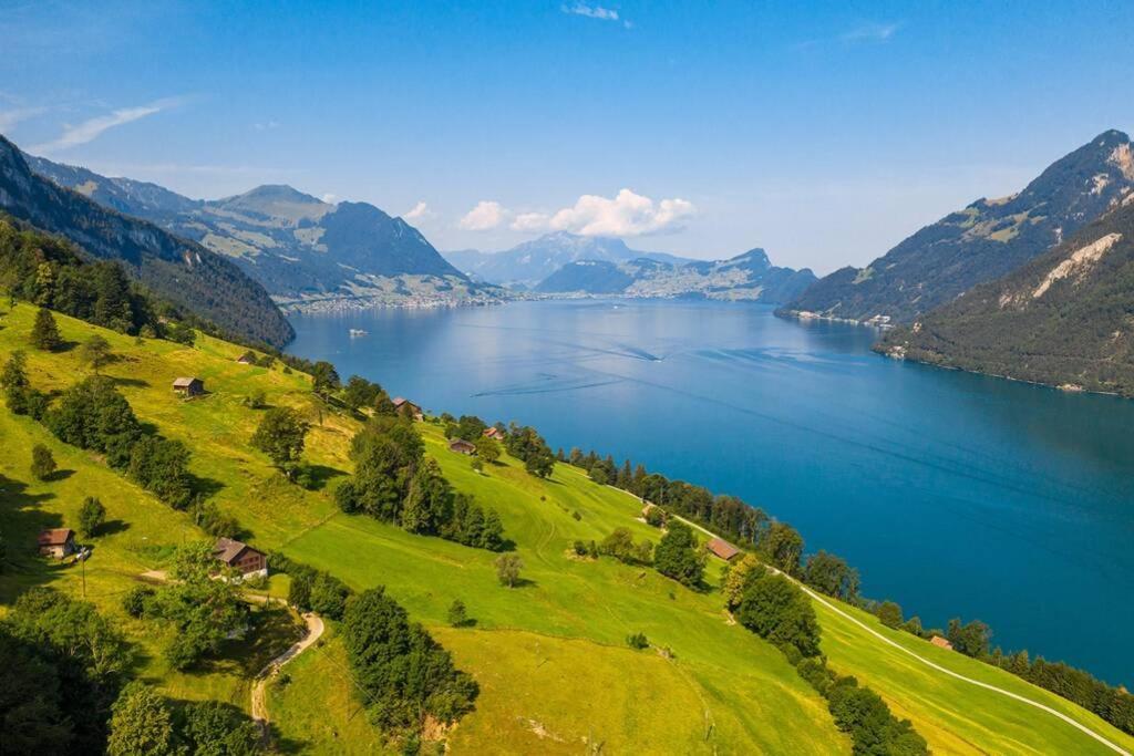 Exklusives Chalet Mit Traumhafter See- Und Bergsicht 젤리스베르크 외부 사진